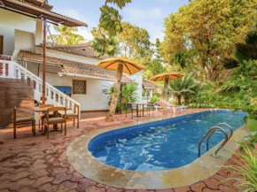 Lavish Studio with a pool, near Candolim Beach